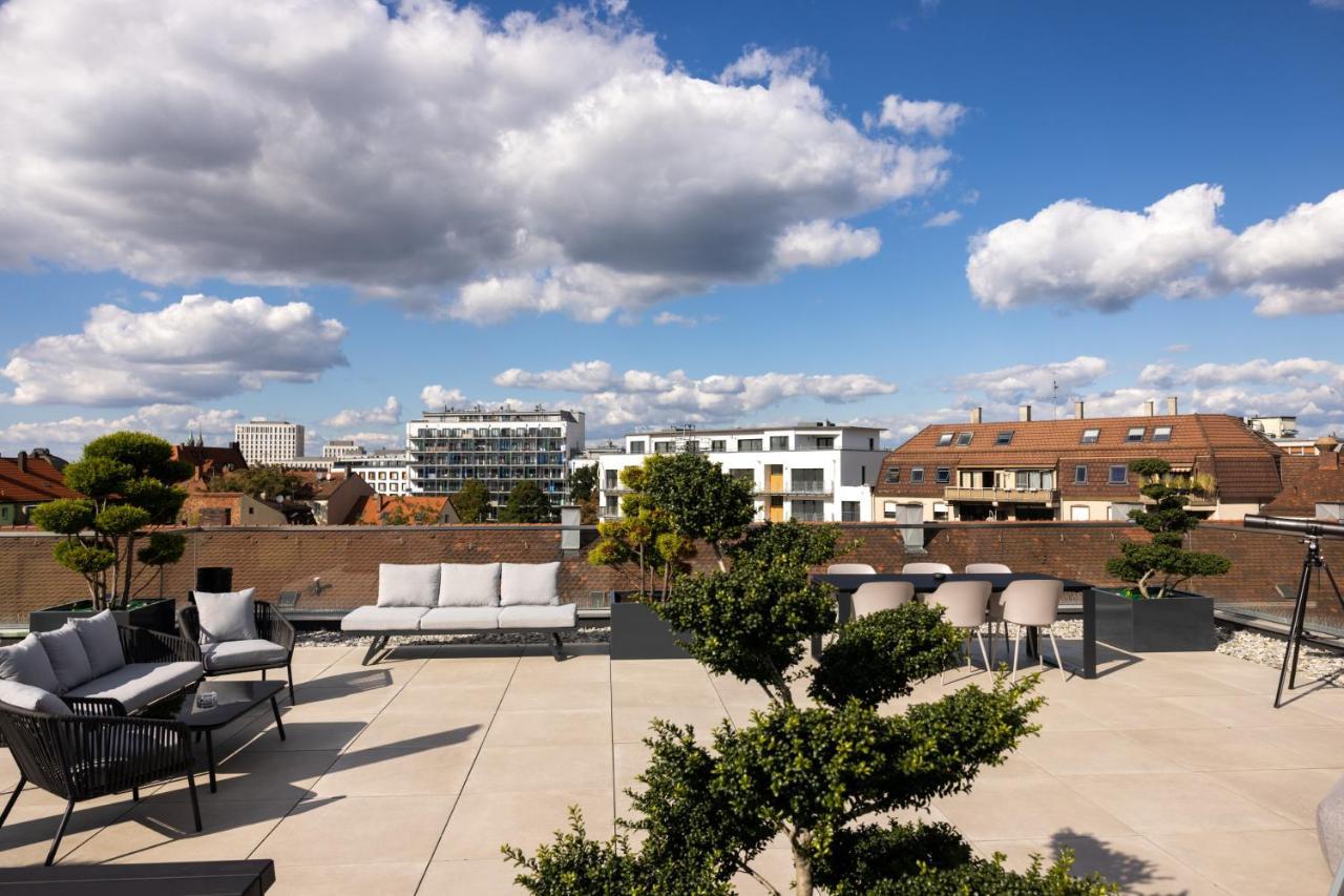 The Penthouse At Eco Smart Apartments Núremberg Exterior foto