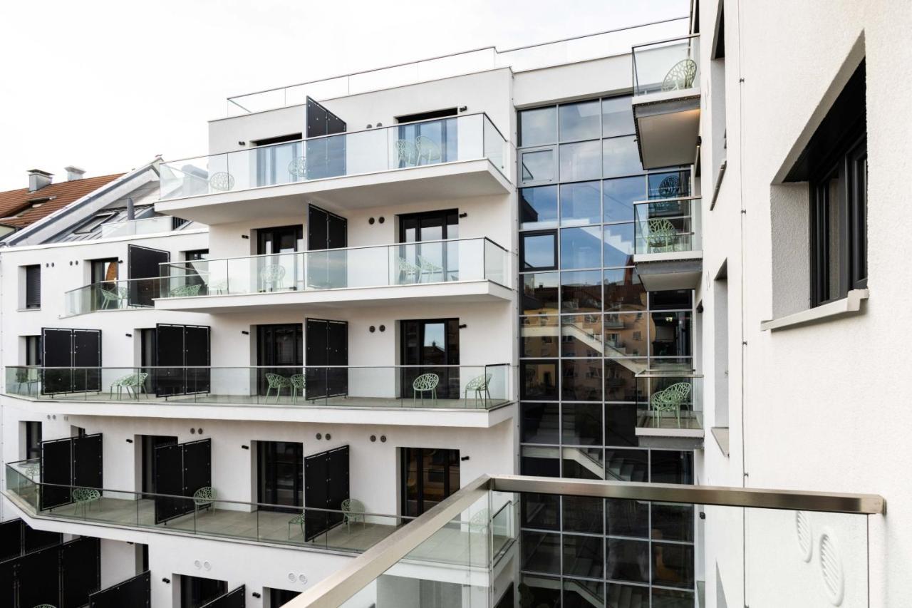 The Penthouse At Eco Smart Apartments Núremberg Exterior foto