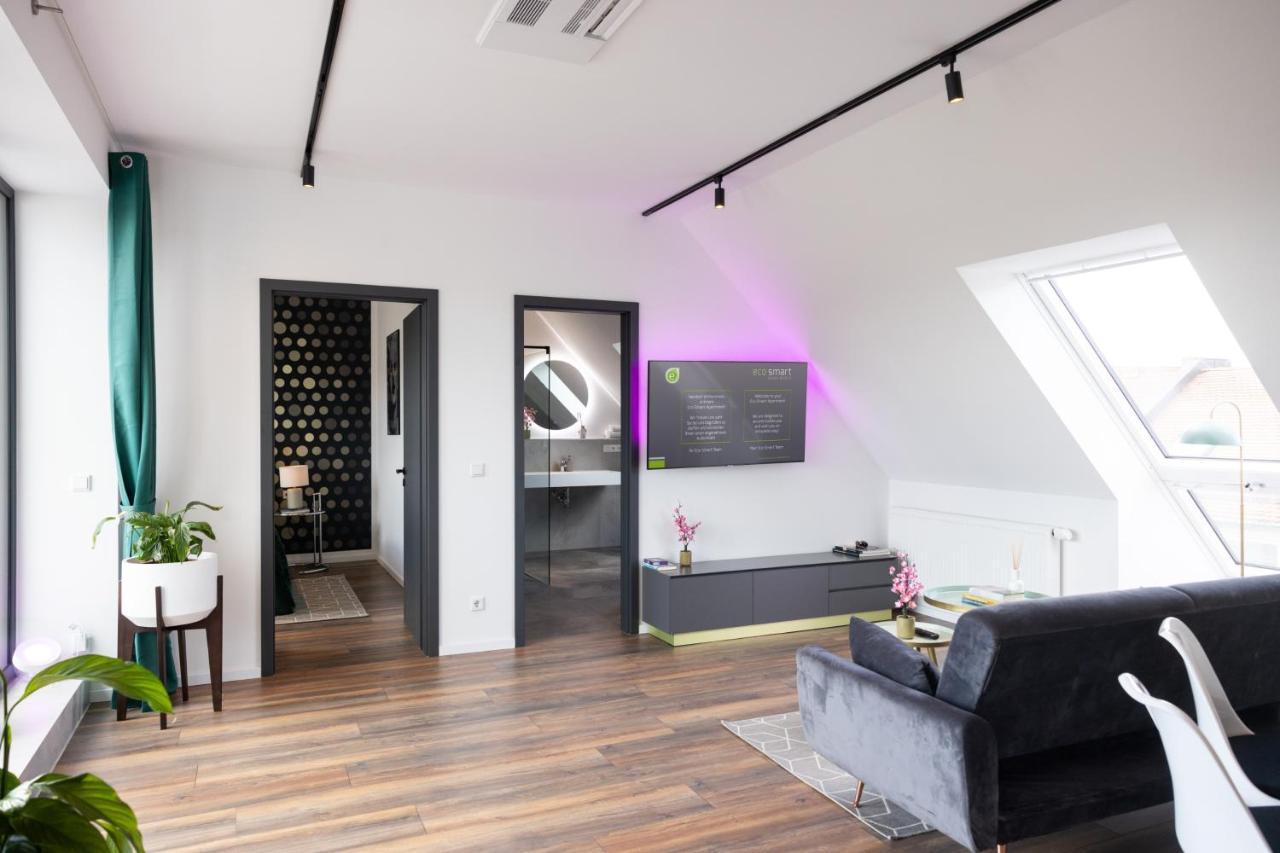 The Penthouse At Eco Smart Apartments Núremberg Exterior foto