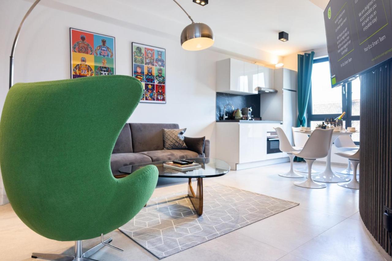 The Penthouse At Eco Smart Apartments Núremberg Exterior foto